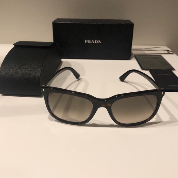 Prada brown sunglasses %100 Authentic brand new - Picture 1 of 7